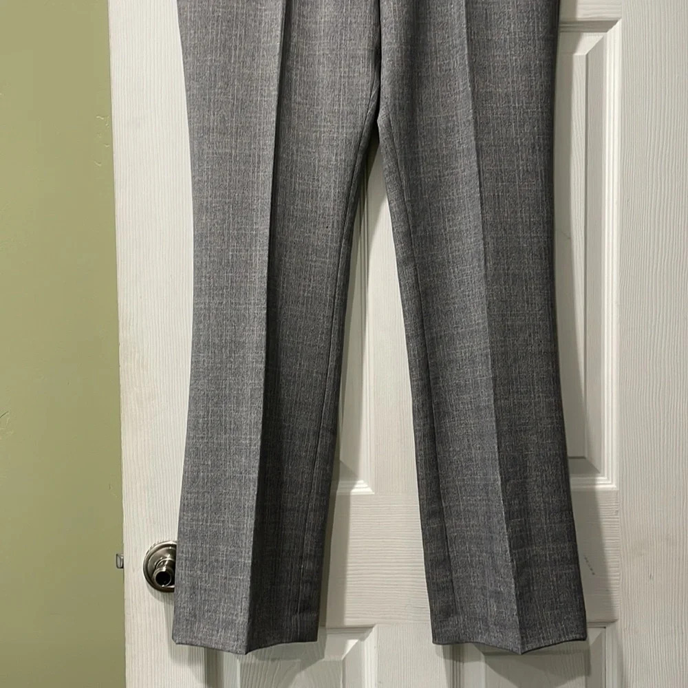Amanda & Chelsea Pants - Picture 3 of 13